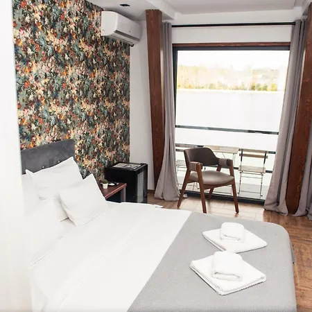 Hotel Boatel Copacabana Veliko Gradište