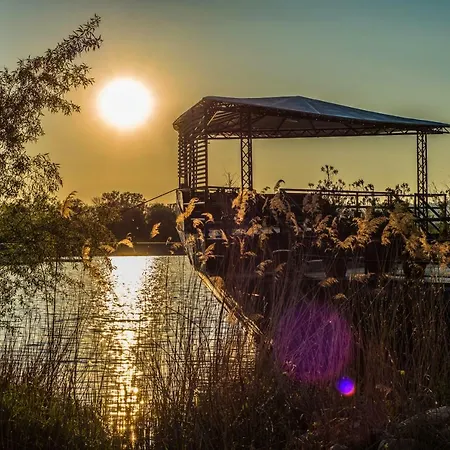 Boatel Copacabana Veliko Gradište